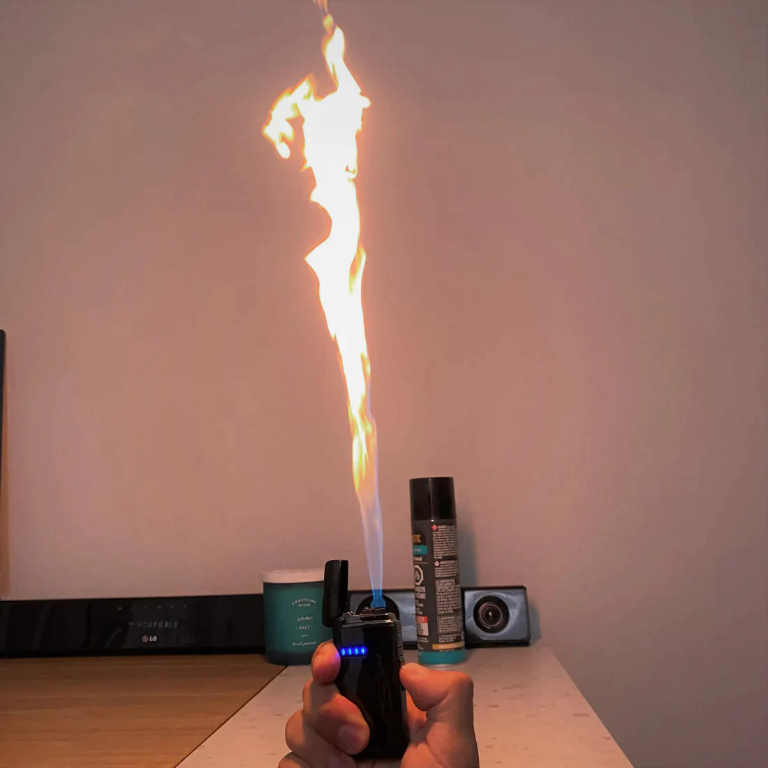 Mega Lighter (Hybrid)